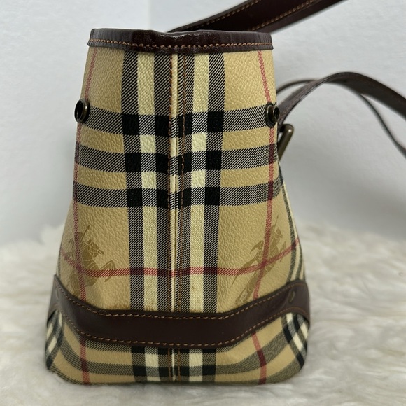 💯 Authentic BURBERRY  Haymarket Check Buckle Satchel Bag🍀 - Picture 14 of 17